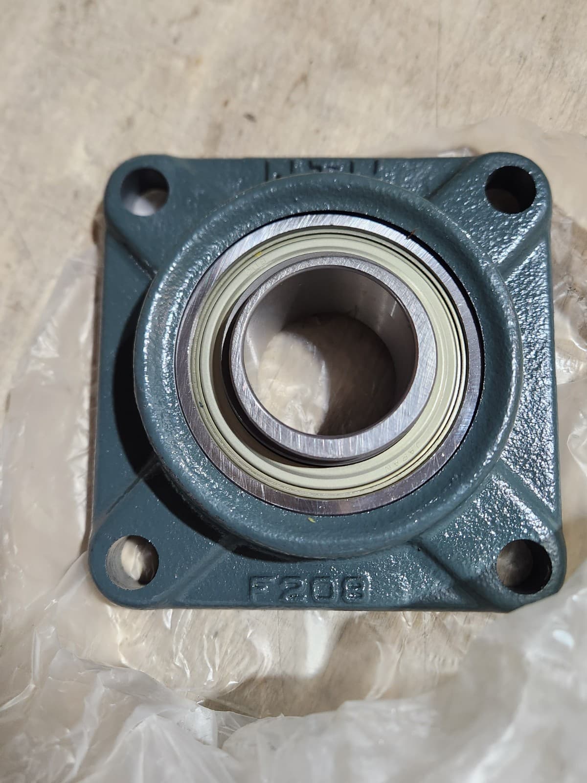 Weight Kg Bearing Housing for John Deere - Replaces OEM AXE105226 product photo